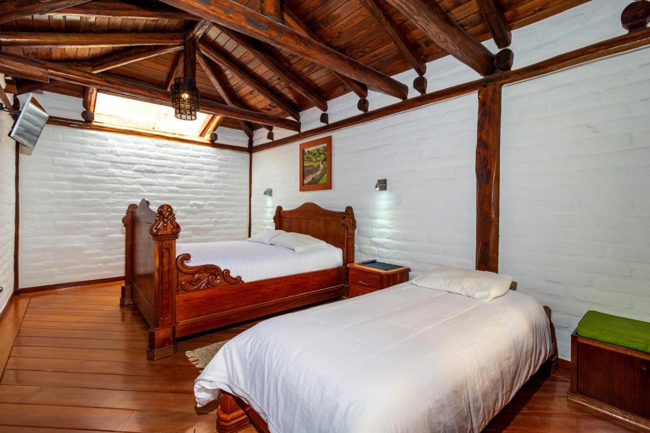 Hotel Ile Baños Eksteriør billede