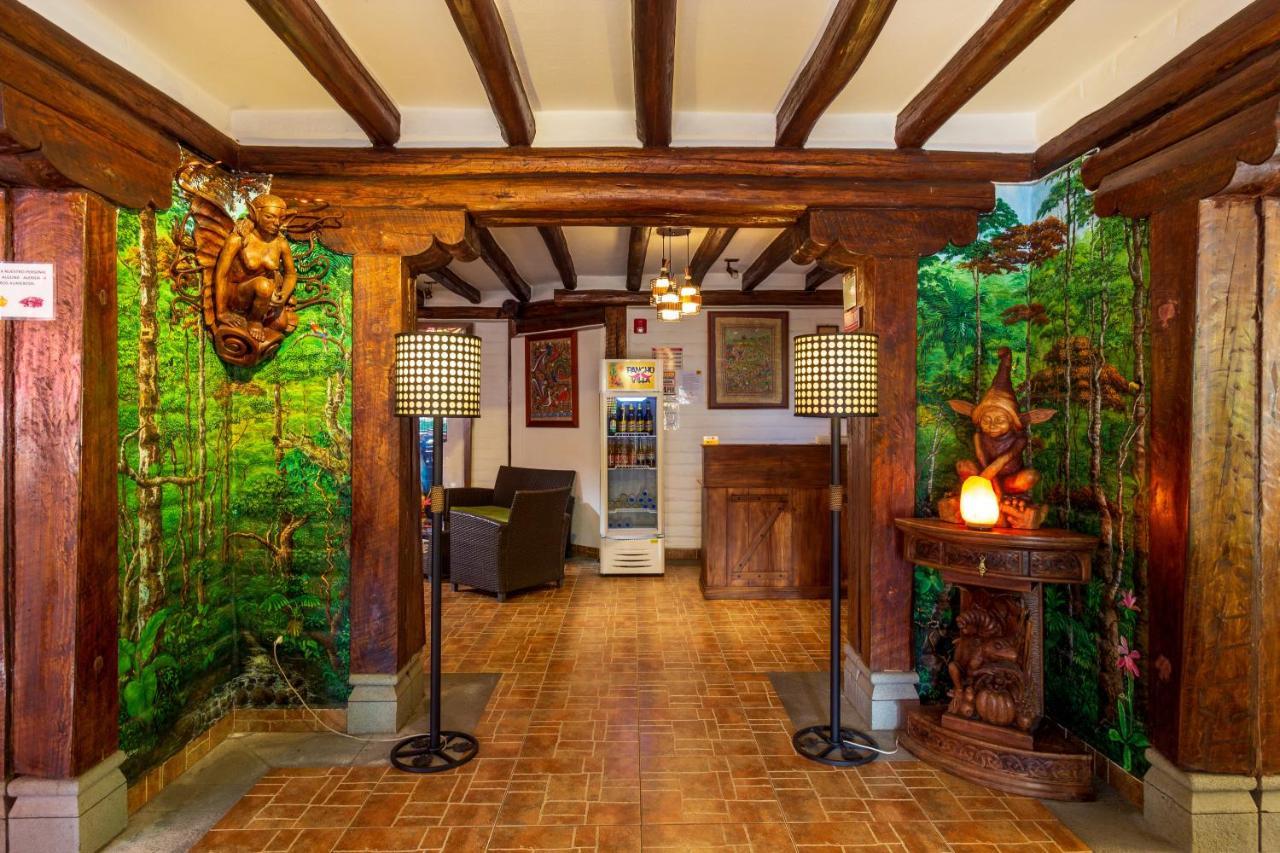 Hotel Ile Baños Eksteriør billede